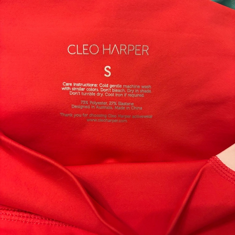 Cleo Harper arc legging size small. - Picture 7 of 7